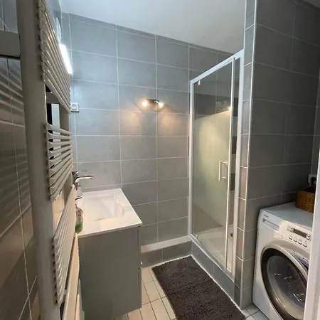 Apartament Au Thalassa - 3min - Clim - Terrasse - Wifi